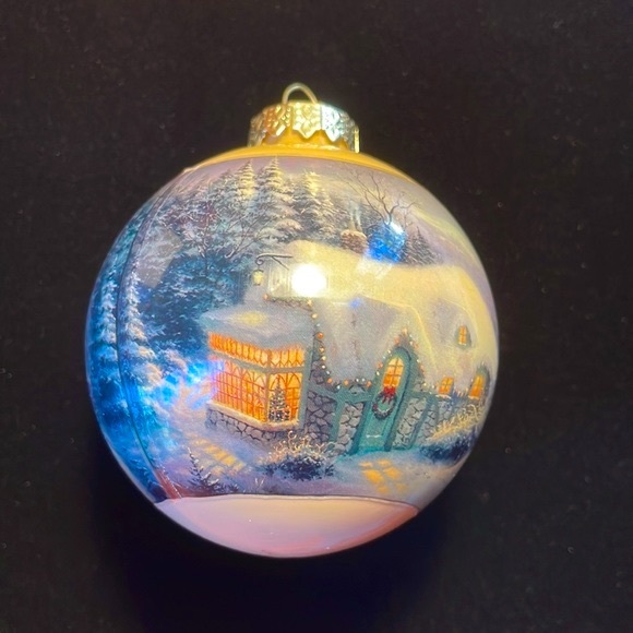 Thomas Kinkade 2011 Limited Edition Holiday Glass Ornament - Picture 1 of 9